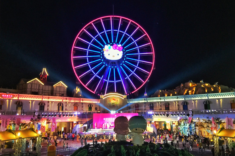 Hello Kitty樂園夜公園燈光音樂噴泉