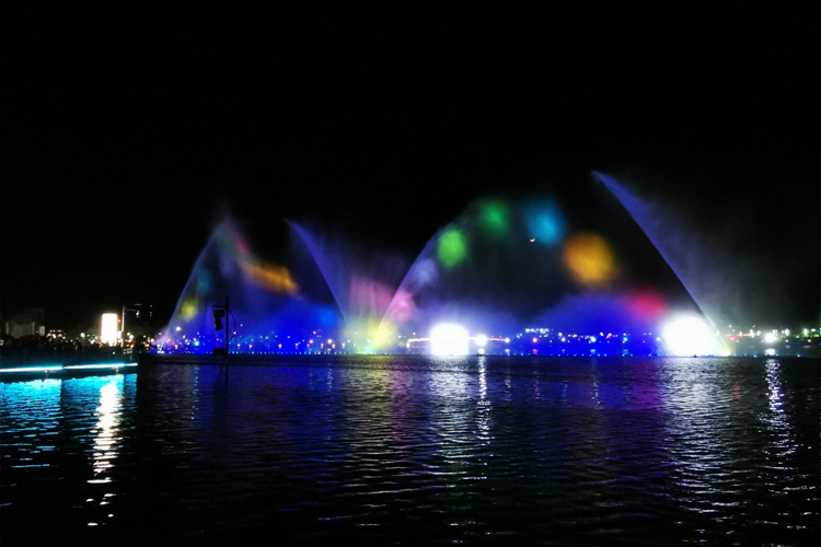 西河公園音樂噴泉燈光秀